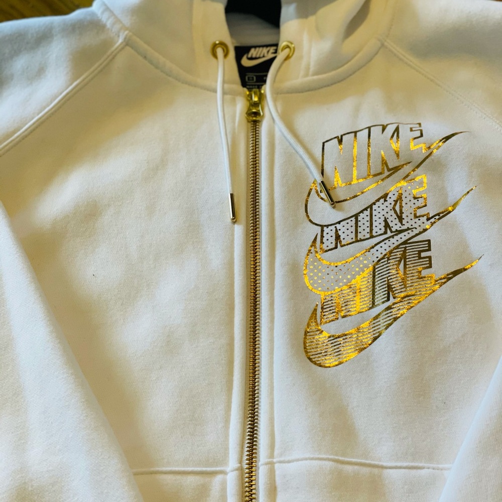 Nike hoodie